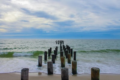 view of ocean dock with missing top in naples
